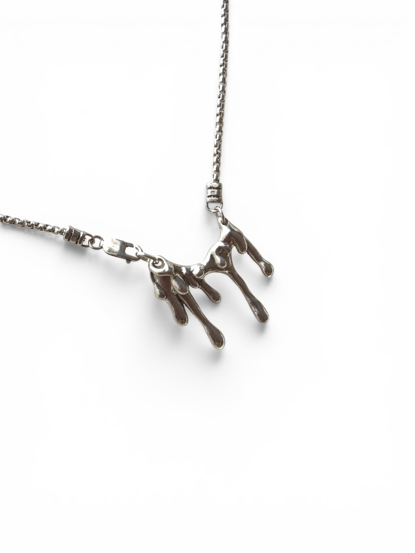 MELT NECKLACE