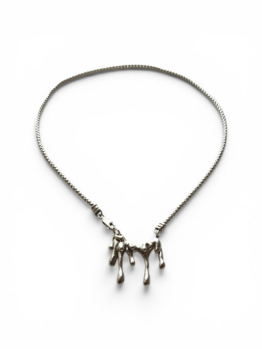 MELT NECKLACE
