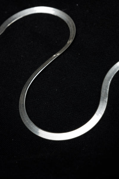 Snake choker
