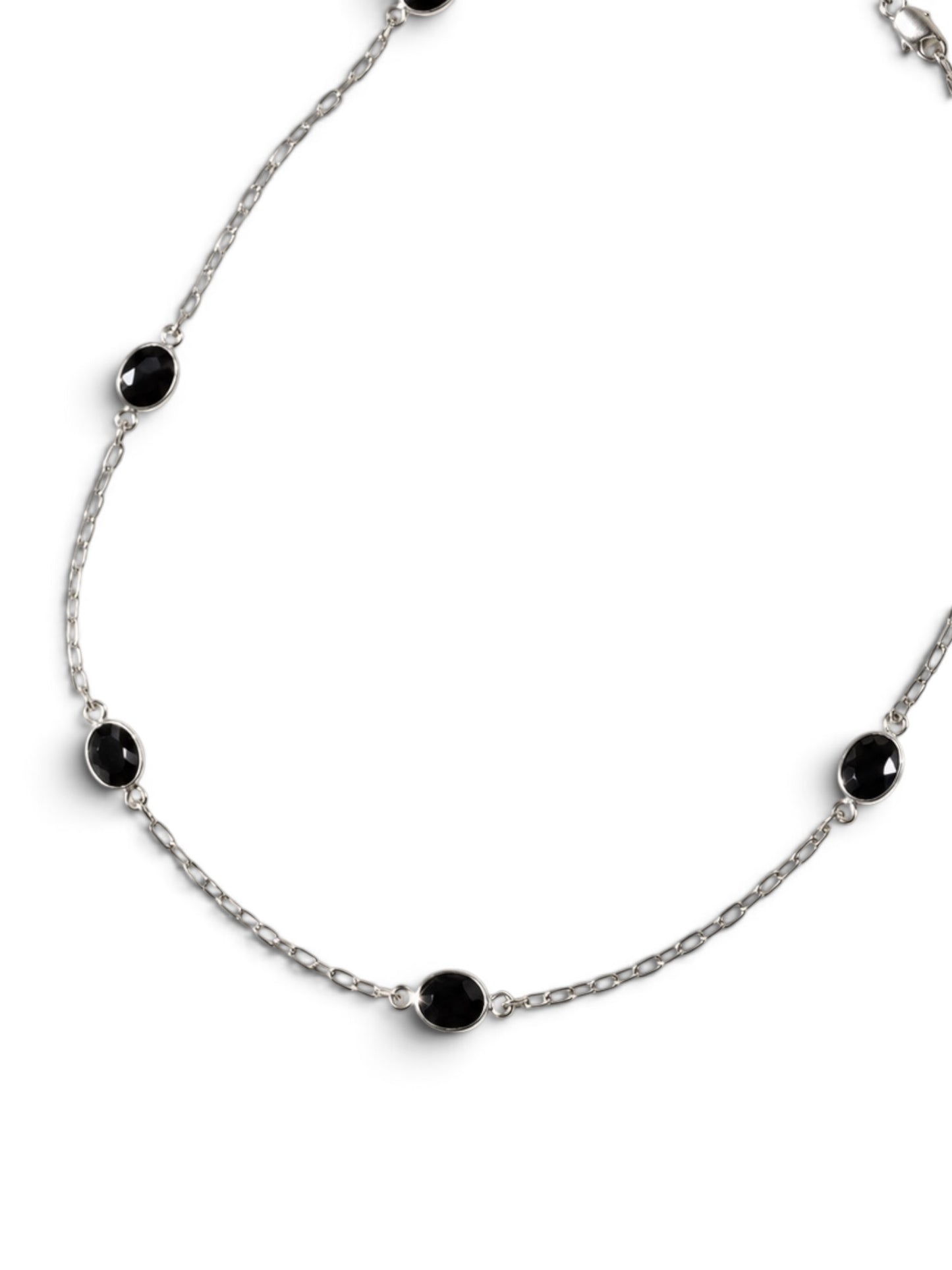 NOIR Necklace