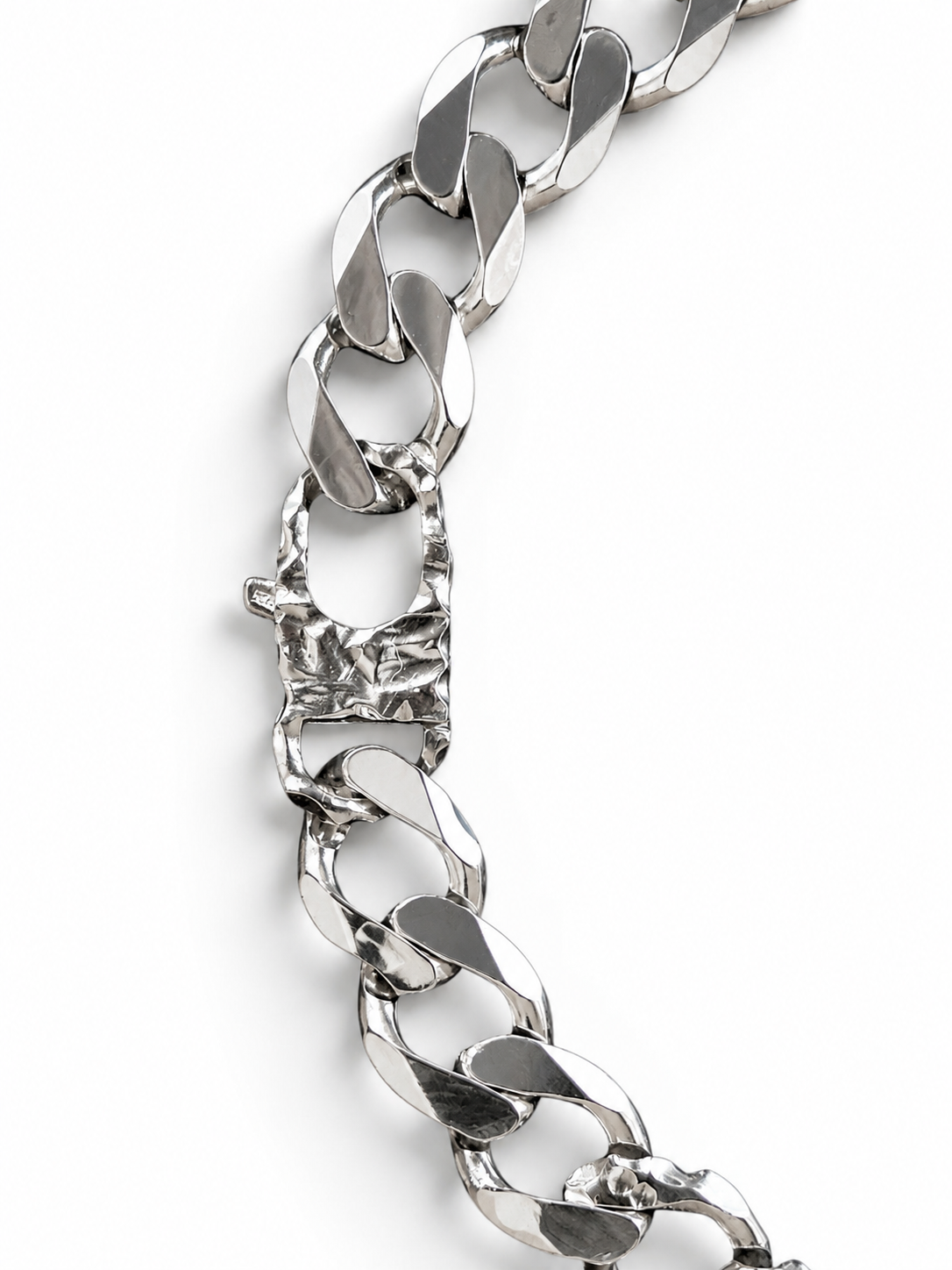 HALF WILD CHAIN