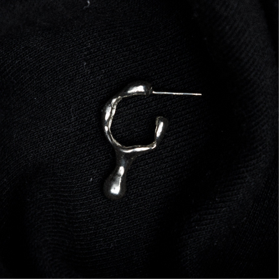 Tear hoop