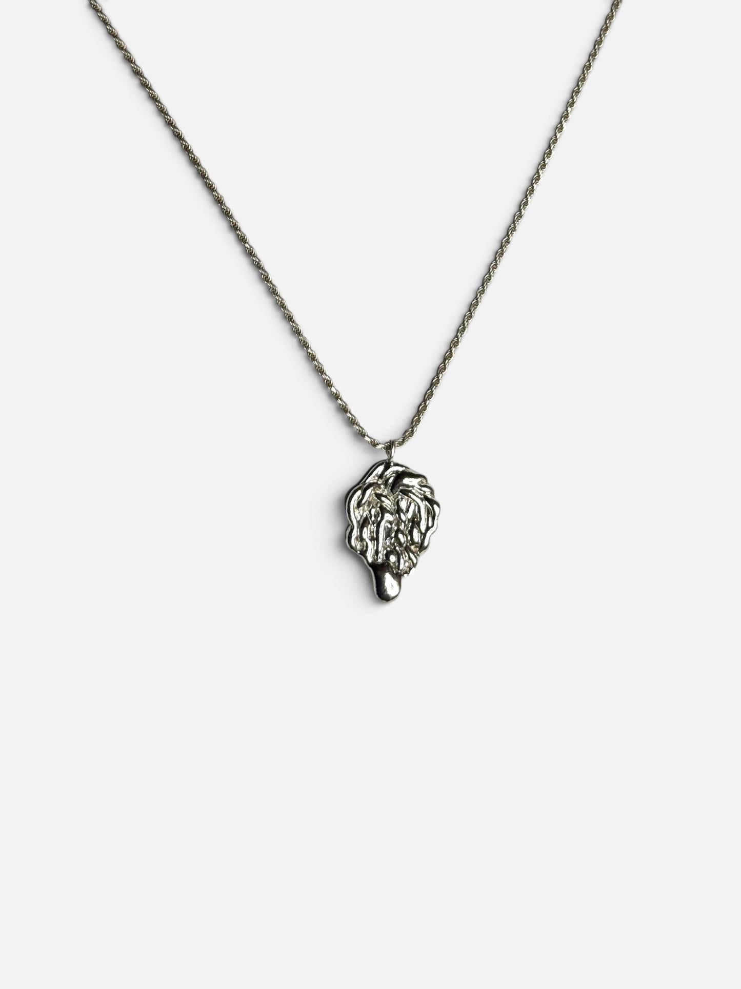 TANGLE NECKLACE