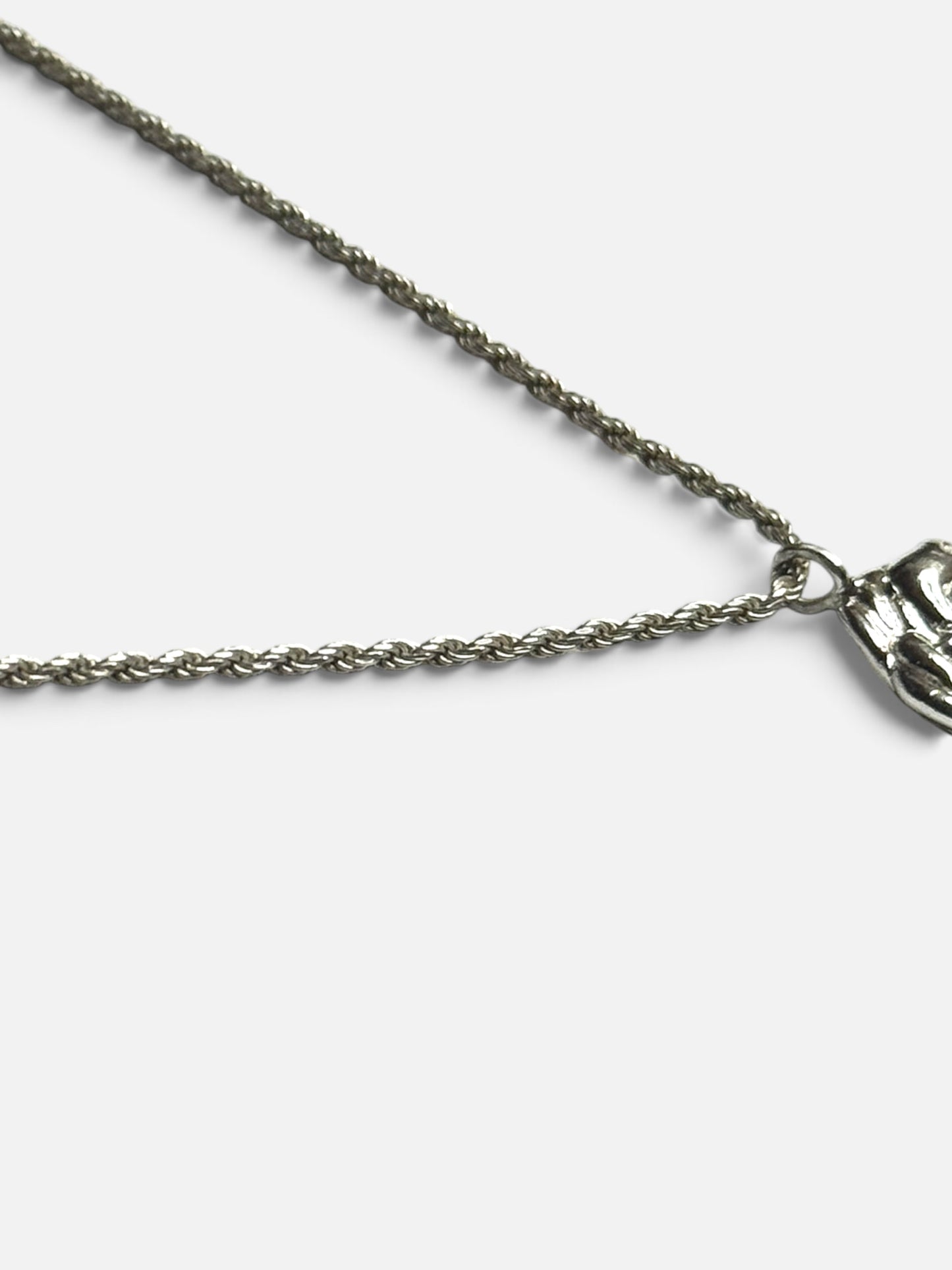 TANGLE NECKLACE