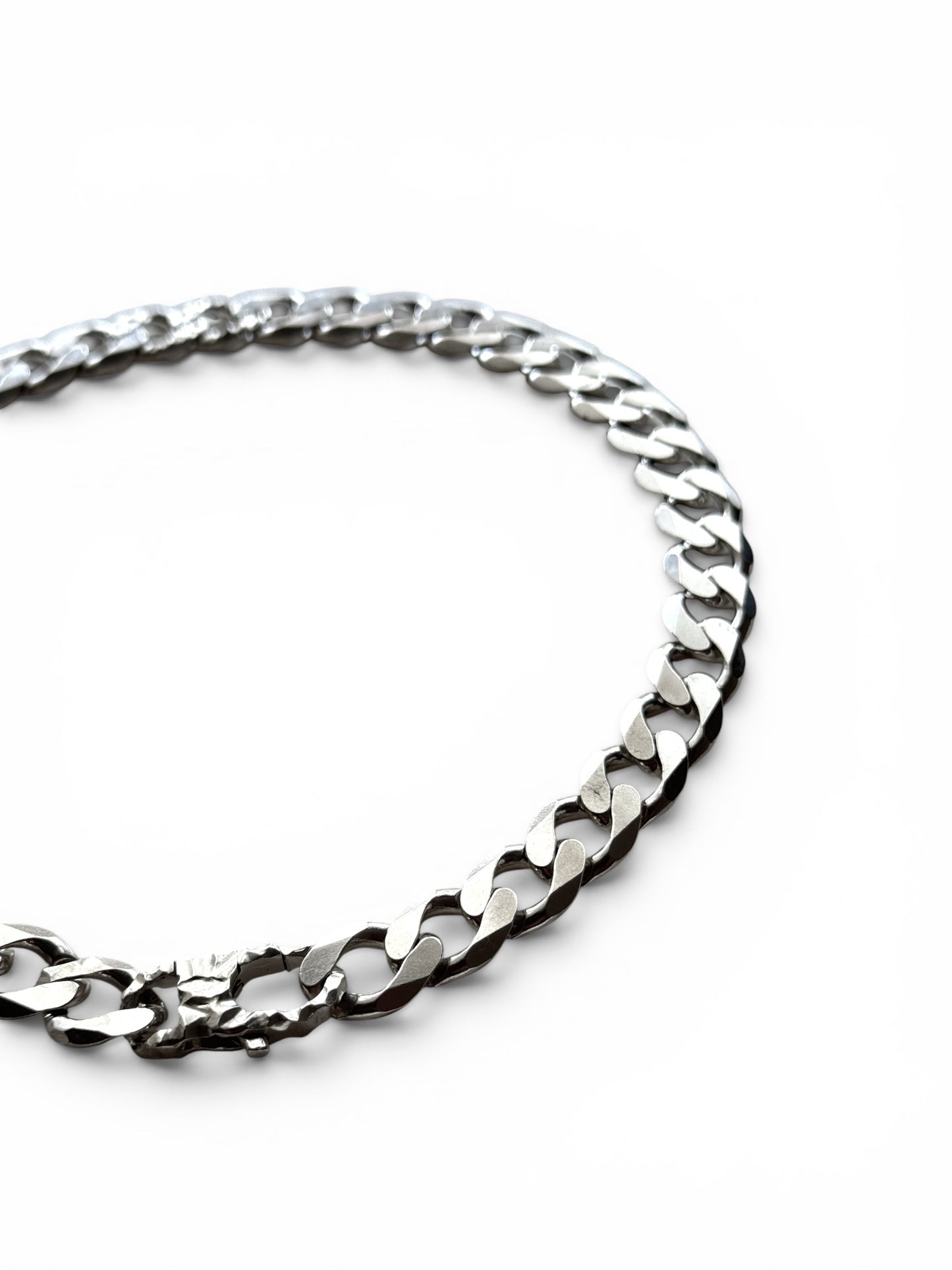 HALF WILD CHAIN