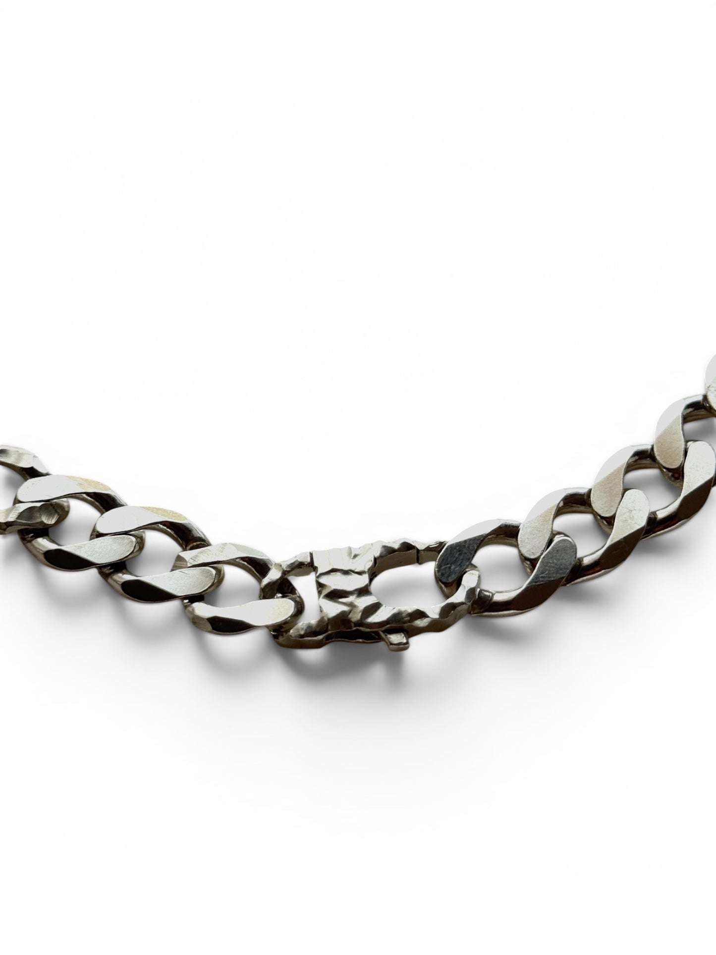 HALF WILD CHAIN