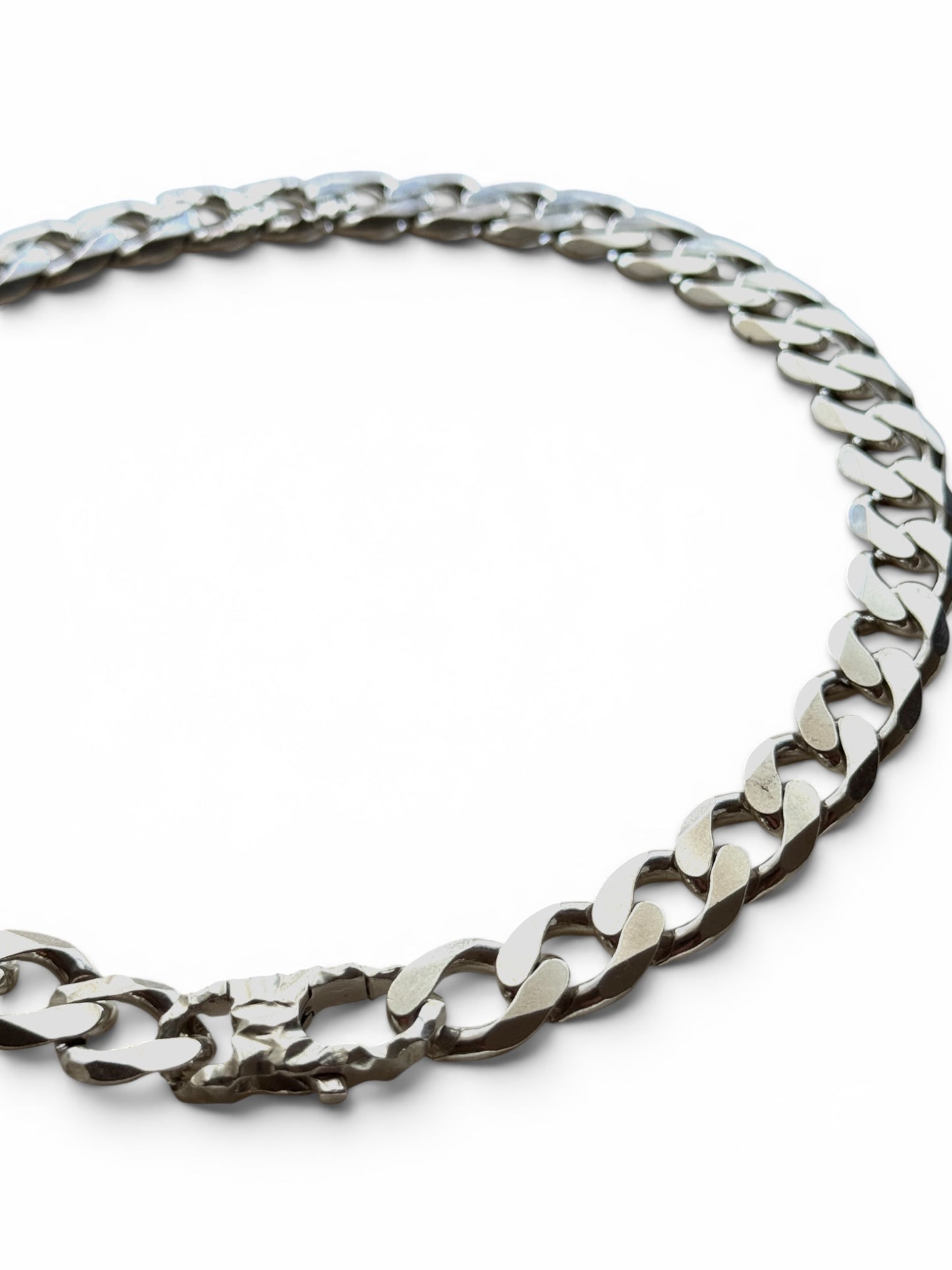 HALF WILD CHAIN