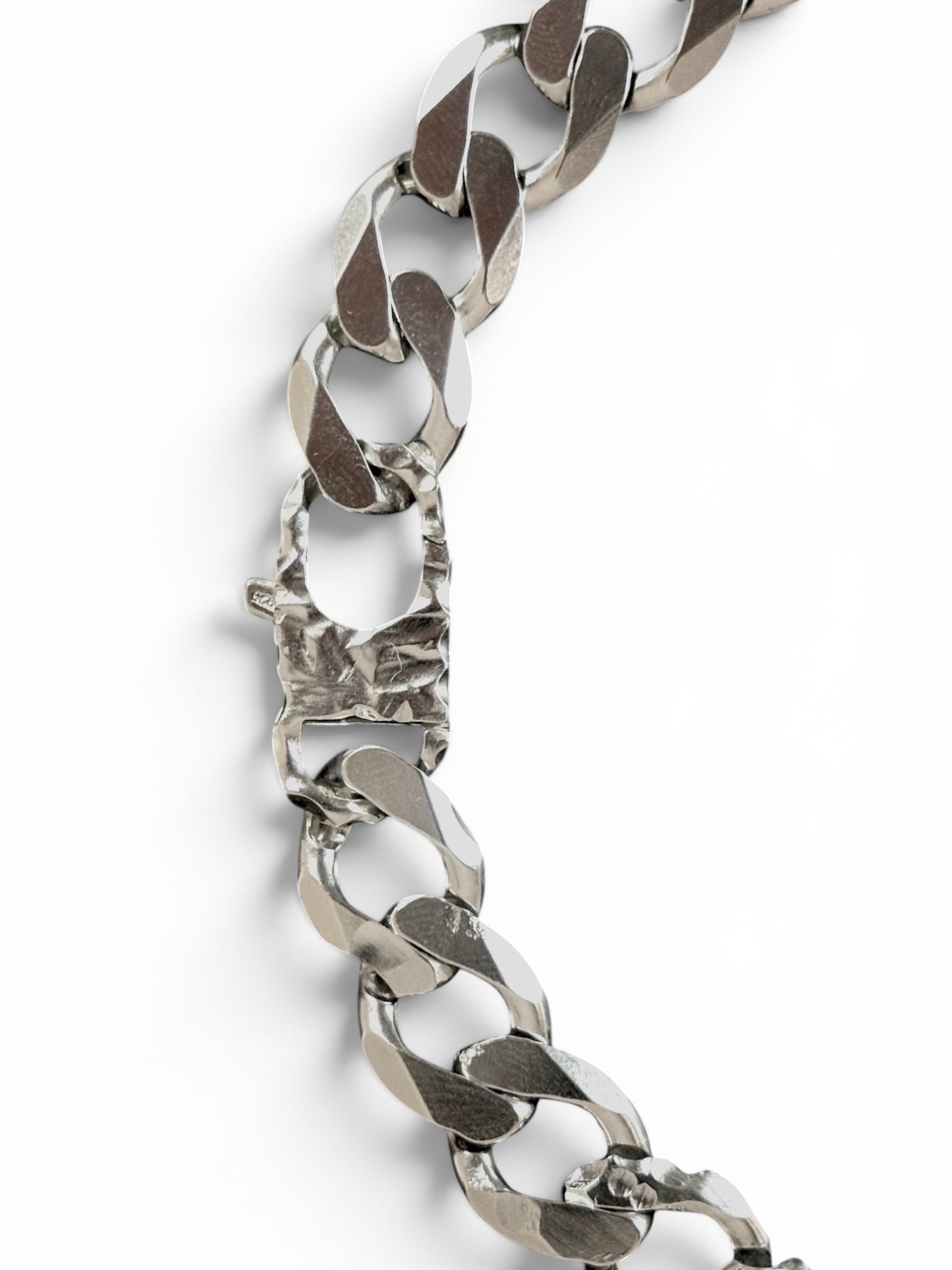 HALF WILD CHAIN